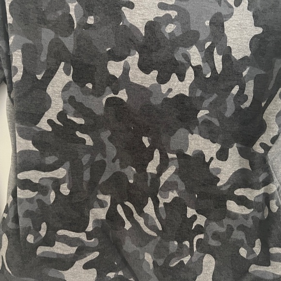 Nike Camouflage Sweatshirt - Picture 5 of 6